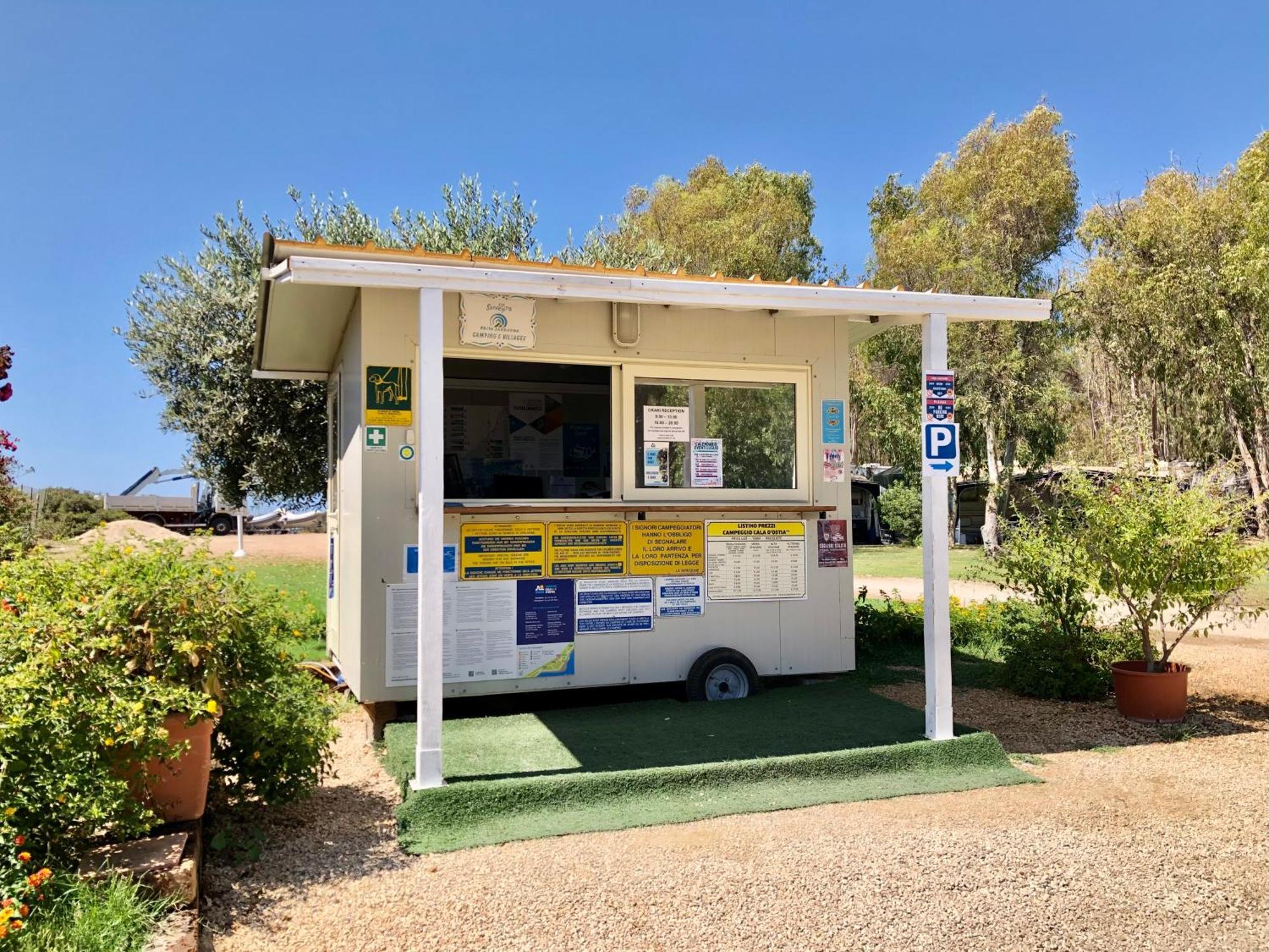 פולה Camping Cala D'Ostia מראה חיצוני תמונה
