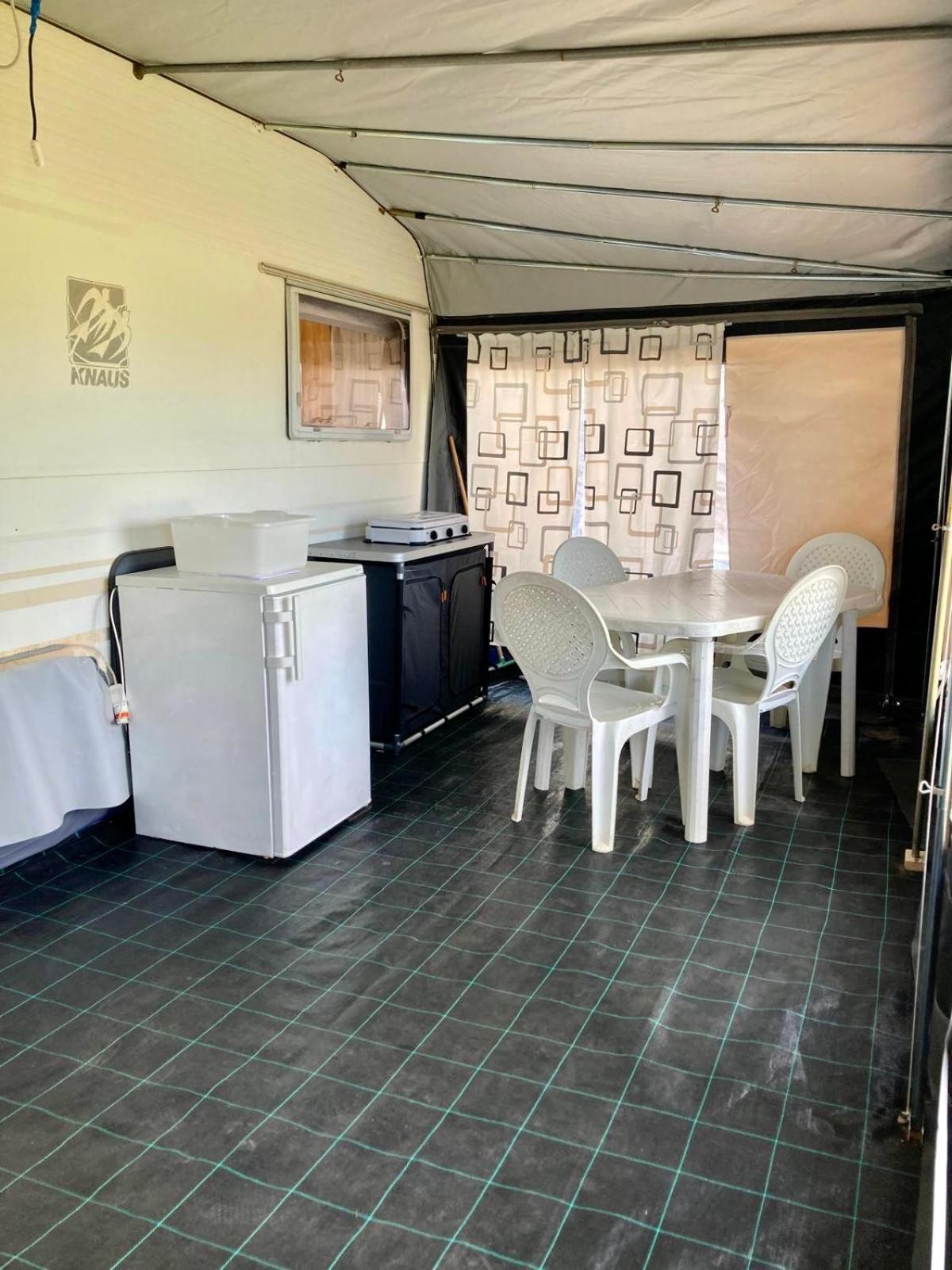פולה Camping Cala D'Ostia מראה חיצוני תמונה