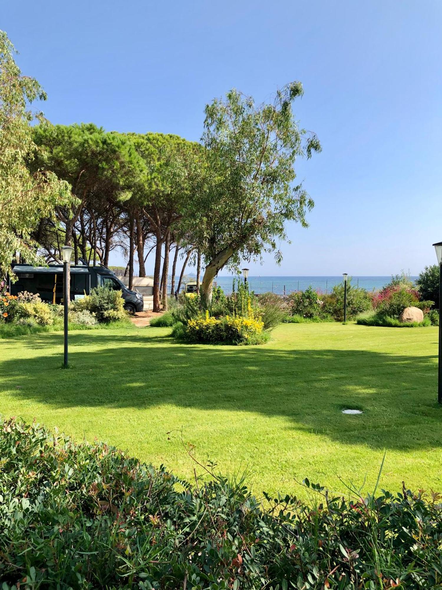 פולה Camping Cala D'Ostia מראה חיצוני תמונה