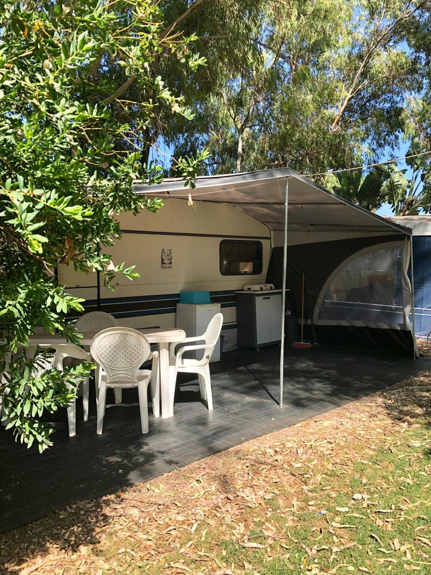 פולה Camping Cala D'Ostia מראה חיצוני תמונה