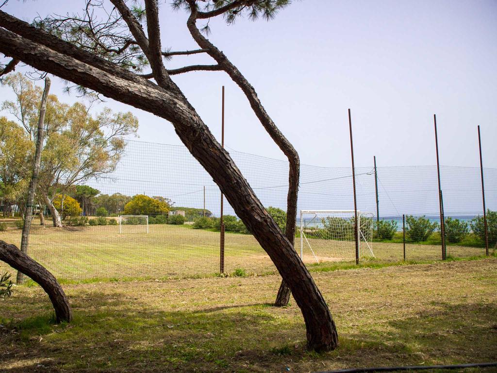 פולה Camping Cala D'Ostia מראה חיצוני תמונה